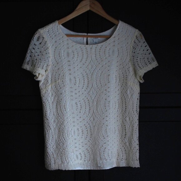 J. Crew | Beautiful Lace Short Sleeve Top in Cream - Picture 1 of 6